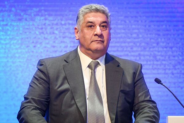 Баку является прекрасным местом для проведения гонок Формулы-1 - Чейзи Кери Баку является прекрасным местом для проведения гонок Формулы-1 - Чейзи Кери - Sputnik Азербайджан