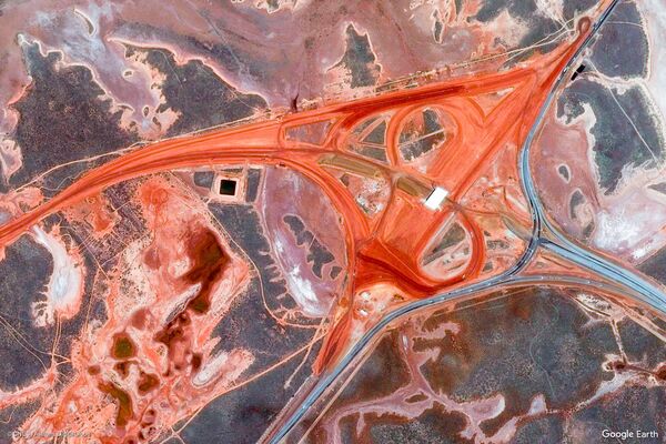 Изображение из космоса местности в районе австралийского города Порт-Хедленд, Австралия - Sputnik Азербайджан