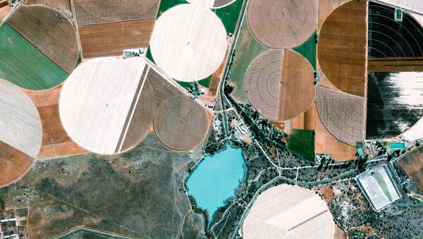 Изображение из космоса местности в провинции Ксарип, ЮАР - Sputnik Азербайджан
