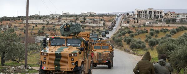 Турецкий военный конвой в Идлибе, фото из архива Турецкий военный конвой в Идлибе, фото из архива - Sputnik Азербайджан