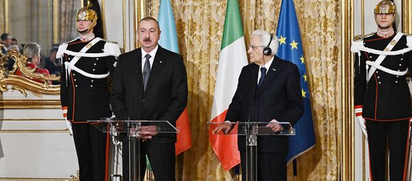 Президенты Азербайджана и Италии выступили с заявлениями для печати - Sputnik Азербайджан
