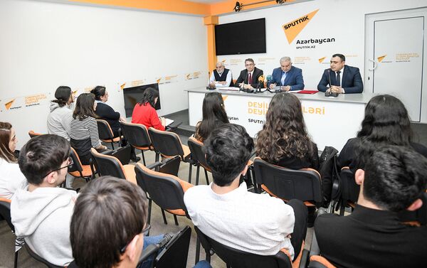 Пресс-конференция Тенденции на потребительском рынке - Sputnik Азербайджан
