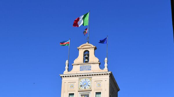Флаги Азербайджана и Италии в Риме, фото из архива - Sputnik Azərbaycan
