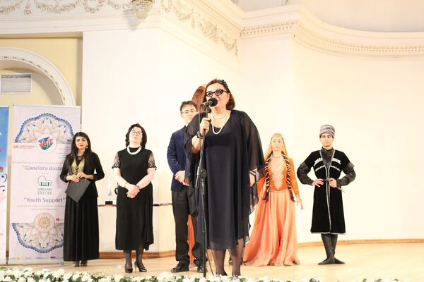 Дипломы и путь на мировую сцену: участники бакинского конкурса выступали не зря Дипломы и путь на мировую сцену: участники бакинского конкурса выступали не зря - Sputnik Азербайджан