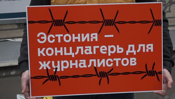 Moskvada Sputnik Estoniya əməkdaşlarına dəstək piketi keçirilib  - Sputnik Azərbaycan