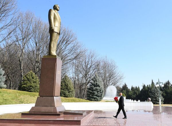Президент Ильхам Алиев продолжает посещение регионов Азербайджана - Sputnik Азербайджан