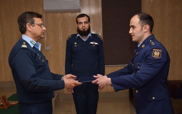 Церемония выпуска пилотов ВВС Азербайджана, прошедших подготовку в Пакистане - Sputnik Азербайджан