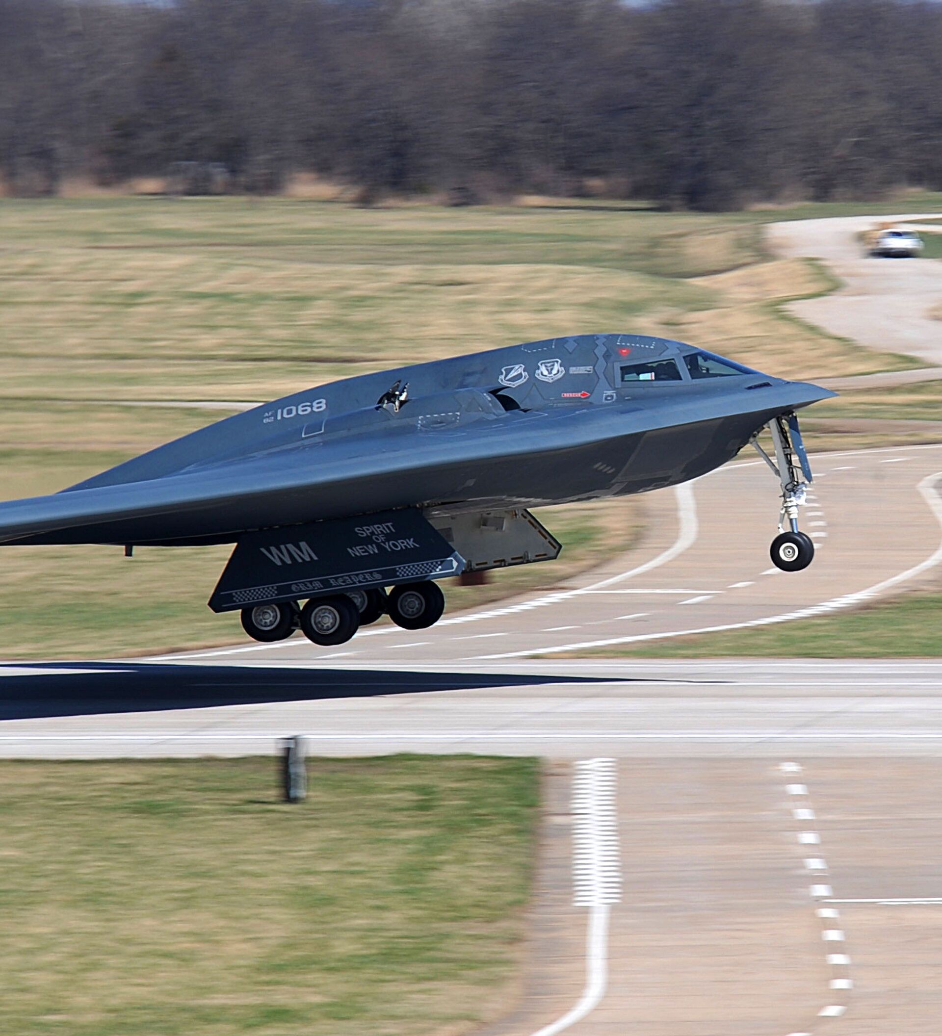 21 b. B-2 Bomber Flight Operations at Nellis AFB. B21 Raider и b2. Нортроп Грумман b-2 Spirit. Нортроп Грумман в-2 спирит.