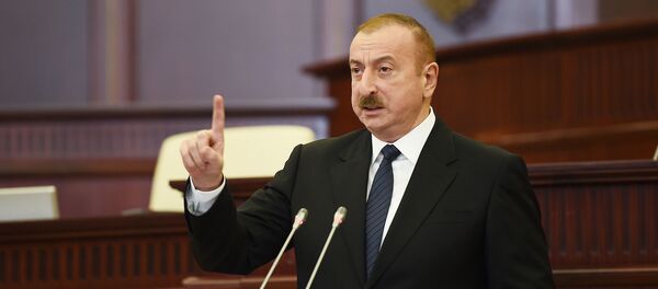 Президент Ильхам Алиев на первом заседании парламента VI созыва - Sputnik Азербайджан