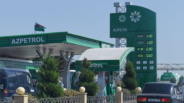 Автомобильная заправочная станция в Баку - Sputnik Azərbaycan