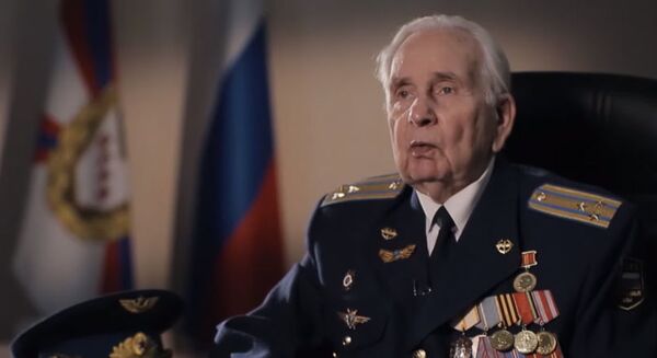 #ПочтаПобеды: Николай Васильевич ждёт ваших писем - Sputnik Азербайджан