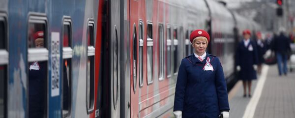 Сотрудница ОАО Российские железные дороги - Sputnik Азербайджан