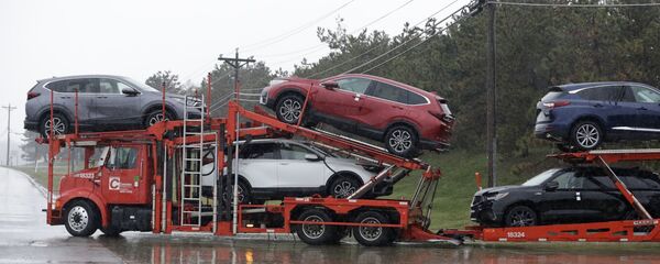 Ввоз автомобилей, фото из архива Ввоз автомобилей, фото из архива - Sputnik Азербайджан
