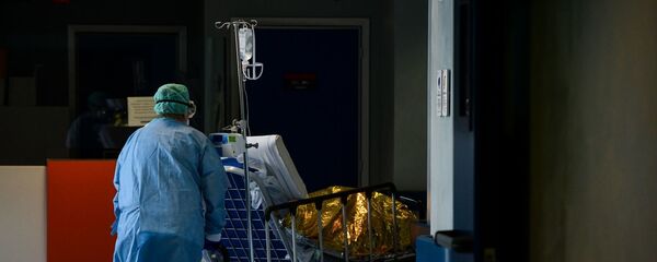 Доктор одной из поликлиник, фото из архива Доктор одной из поликлиник, фото из архива - Sputnik Азербайджан