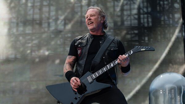 Metallica делится полными записями со своих концертов - Sputnik Азербайджан