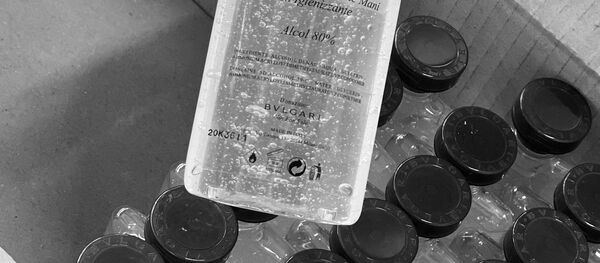Дом Bvlgari усиливает поддержку итальянских властей в борьбе с COVID-19 Дом Bvlgari усиливает поддержку итальянских властей в борьбе с COVID-19 - Sputnik Азербайджан