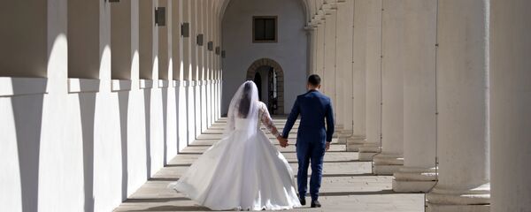Новобрачные, фото из архива - Sputnik Азербайджан