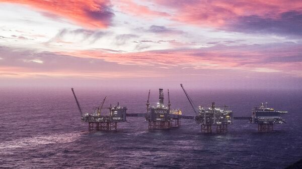 Нефтяное месторождение в Северном море, Норвегия - Sputnik Азербайджан