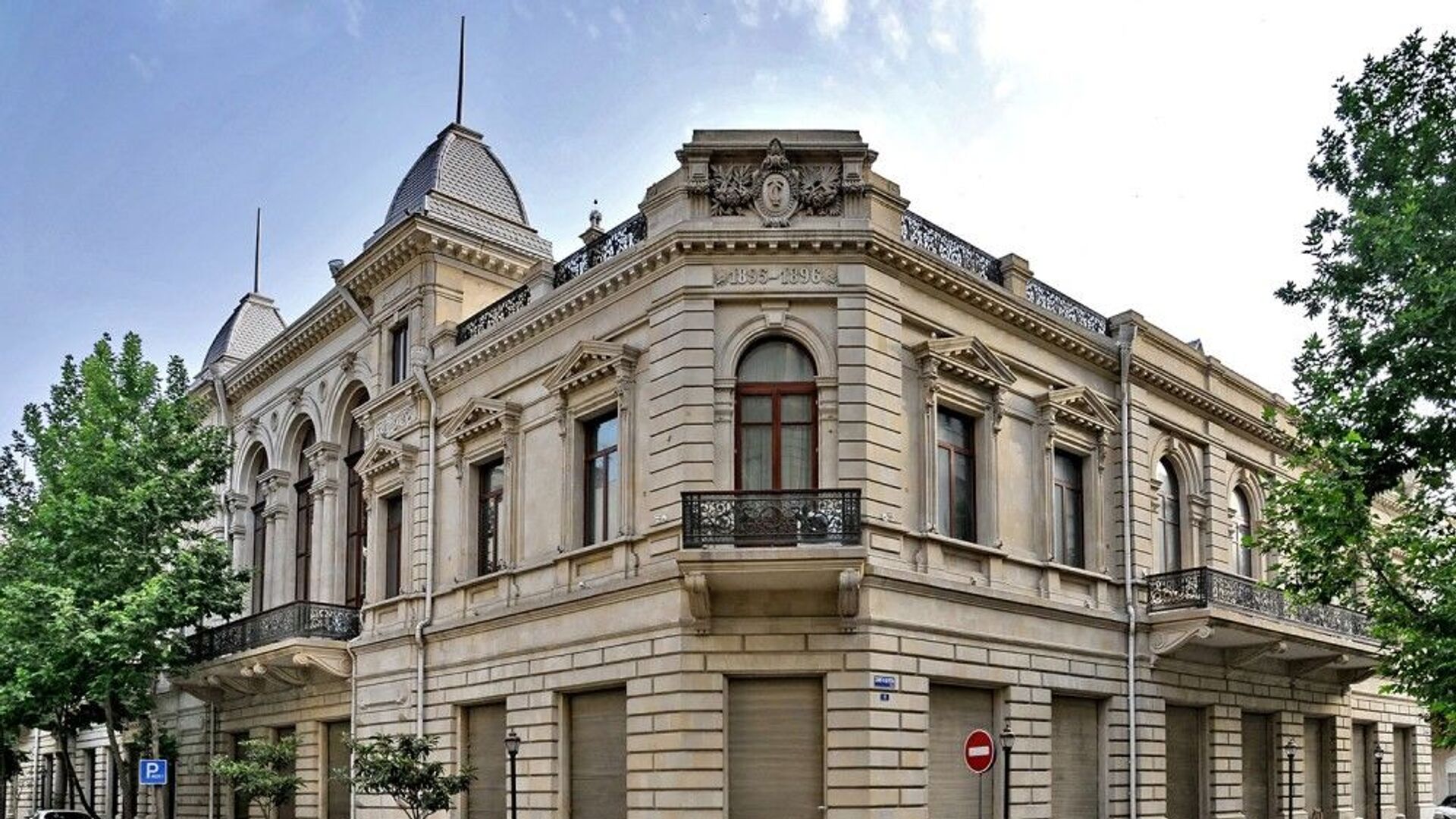 Tarix muzeyininin binası, arxiv şəkli - Sputnik Azərbaycan, 1920, 29.07.2022