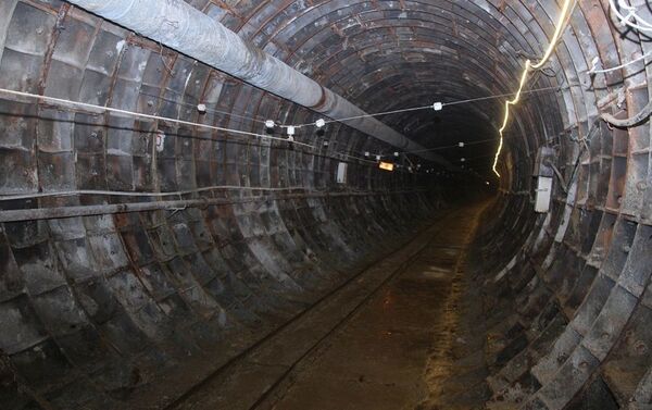 Строительство туннелей в метро - Sputnik Азербайджан