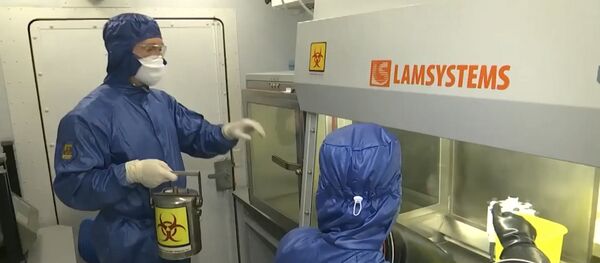 Российская полевая биолаборатория начала работу в Италии Российская полевая биолаборатория начала работу в Италии - Sputnik Азербайджан