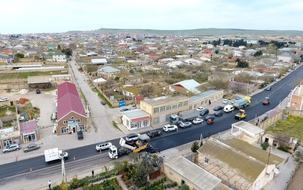 Реконструкци на участке автомобильной дороги между Новханы и Масазыром - Sputnik Азербайджан