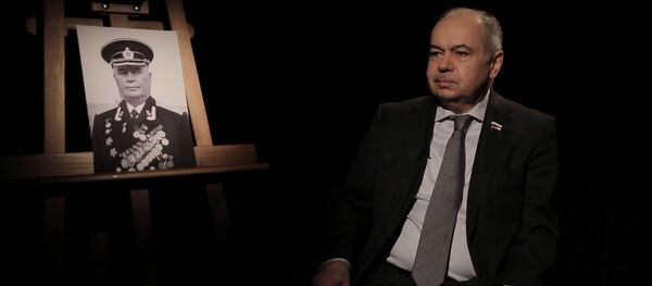 Мама ждала, надеялась и верила – Умаханов о боевых заслугах отца во время ВОВ Мама ждала, надеялась и верила – Умаханов о боевых заслугах отца во время ВОВ - Sputnik Азербайджан