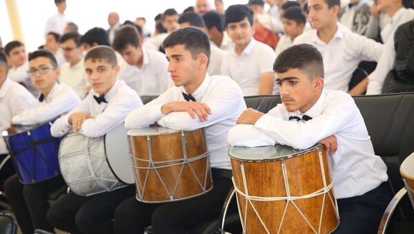Участники конкурса конкурса Гавалдаш, фото из архива - Sputnik Азербайджан