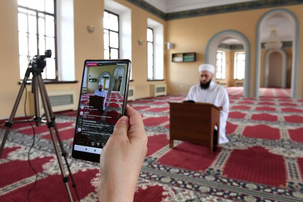 Онлайн трансляция хатма в Галеевской мечети в Казани - Sputnik Azərbaycan