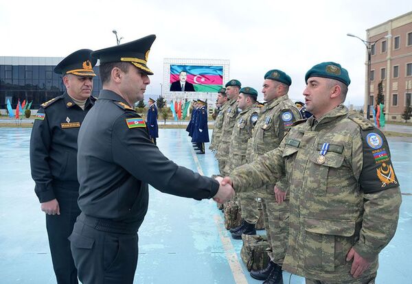 Из Афганистана вернулась группа азербайджанских миротворцев - фото Из Афганистана вернулась группа азербайджанских миротворцев - фото - Sputnik Азербайджан