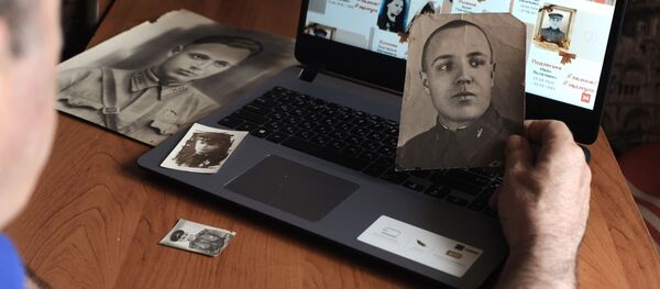Онлайн-трансляция акции Бессмертный полк - Sputnik Азербайджан