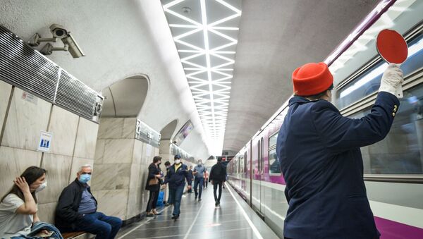 Bakı metrosunda maska rejimi - Sputnik Azərbaycan