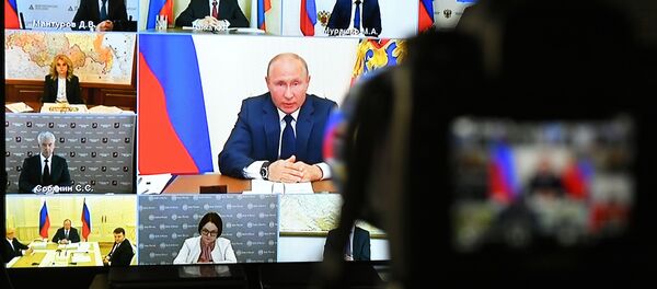 Трансляция обращения президента России В. Путина - Sputnik Азербайджан