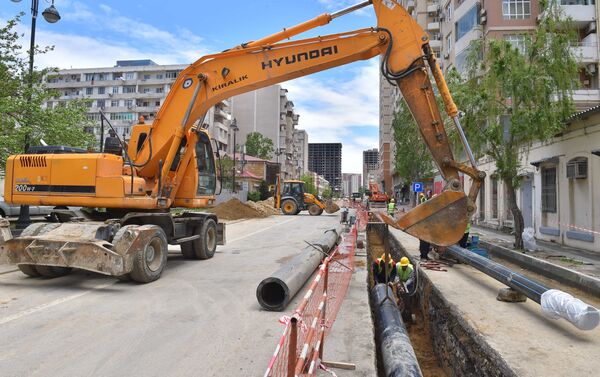 Работы по обновлению и реконструкции сети водоснабжения и канализации - Sputnik Азербайджан