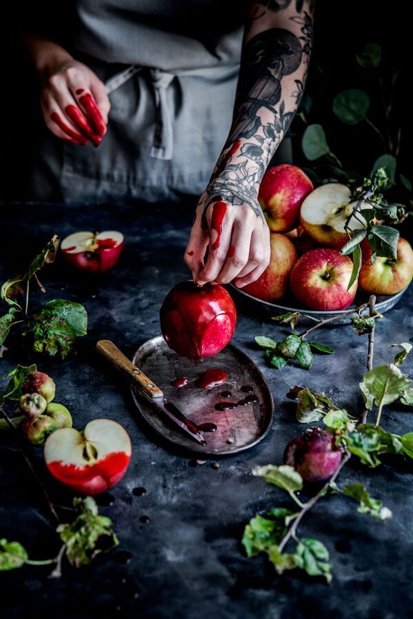 Снимок Caramel Lady польского фотографа Diana Kowalczyk, победивший в категории Pink Lady® Apple a Day конкурса Pink Lady® Food Photographer of the Year 2020 - Sputnik Azərbaycan