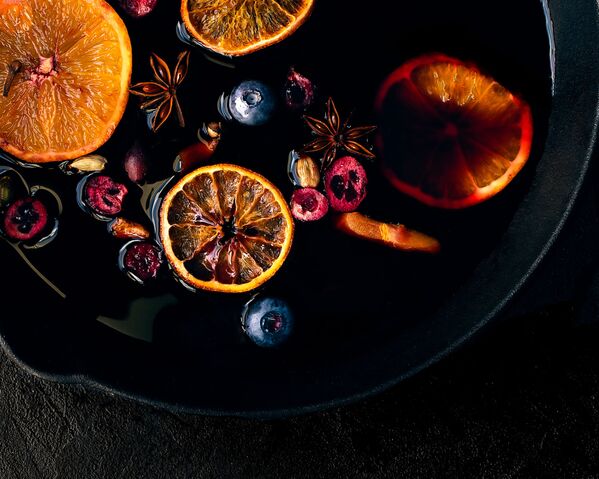 Снимок Mulled Wine британского фотографа Alex Forbesk, победивший в категории Young - 11 - 14 конкурса Pink Lady® Food Photographer of the Year 2020 - Sputnik Azərbaycan