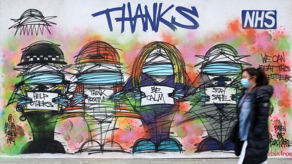 Граффити в благодарность медицинским работникам в Лондоне - Sputnik Azərbaycan