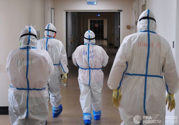 Россия сегодня запускает всенародную акцию в поддержку врачей Россия сегодня запускает всенародную акцию в поддержку врачей - Sputnik Азербайджан