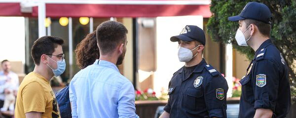 Баку за день до ужесточения карантинного режима - Sputnik Азербайджан