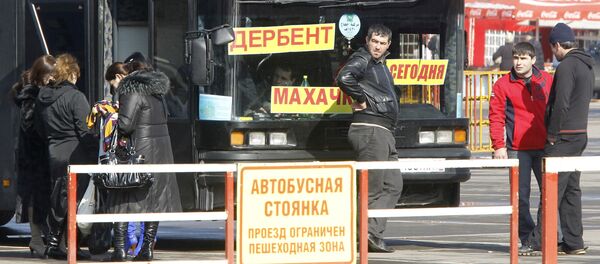 Стоянка междугородных автобусов, фото из архива Стоянка междугородных автобусов, фото из архива - Sputnik Азербайджан