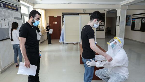 Экзамен во время пандемии  - Sputnik Азербайджан