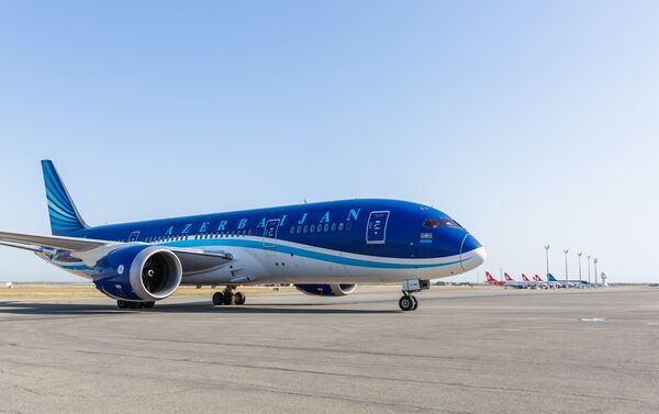 Пассажирский самолет AZAL Пассажирский самолет AZAL - Sputnik Азербайджан