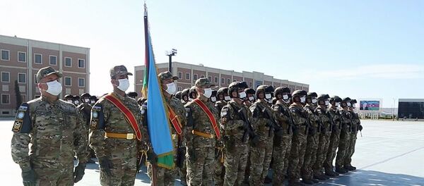Парадный расчет Азербайджанской Армии Парадный расчет Азербайджанской Армии - Sputnik Азербайджан