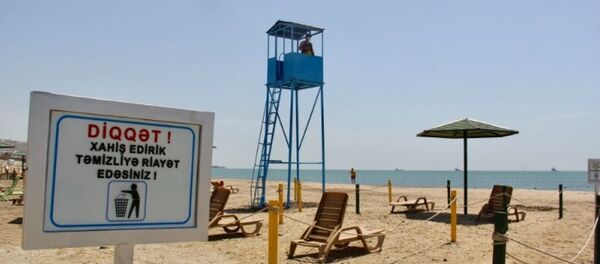 На территории образцового общественного пляжа в поселке Ших На территории образцового общественного пляжа в поселке Ших - Sputnik Азербайджан