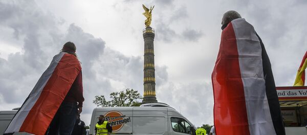 Демонстранты в Берлине, фото из архива - Sputnik Азербайджан