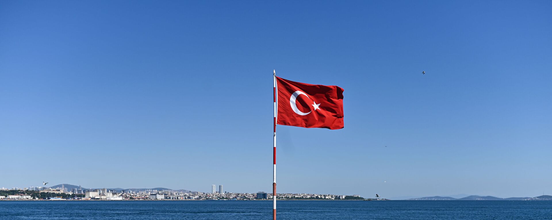 Флаг Турции, фото из архива - Sputnik Azərbaycan, 1920, 05.04.2021